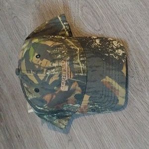 Mossy oak camo hat